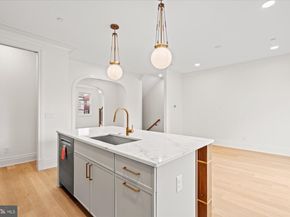 1328 Cameron St, Alexandria VA 22314