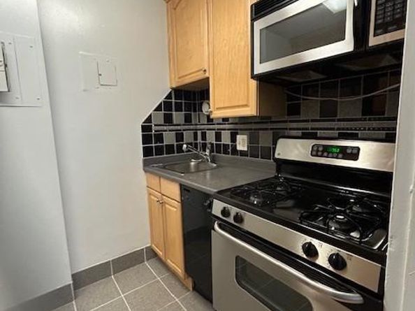 1121 Arlington Boulevard 807, Arlington VA 22209