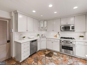 403 S Fairfax Street, Alexandria VA 22314