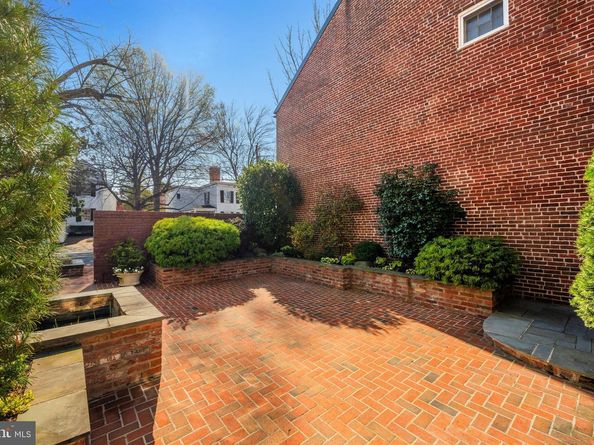 403 S Fairfax Street, Alexandria VA 22314