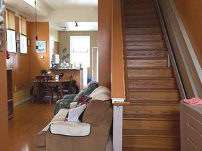 421 W Susquehanna Avenue, Philadelphia PA 19122