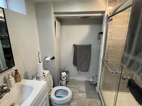 2915 Edgley Street, Philadelphia PA 19121