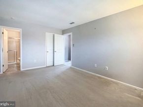 72307 Delaire Landing Road 307, Philadelphia PA 19114