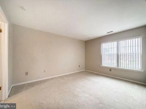 72307 Delaire Landing Road 307, Philadelphia PA 19114