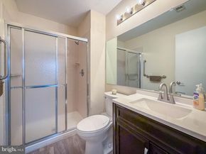 72307 Delaire Landing Road 307, Philadelphia PA 19114