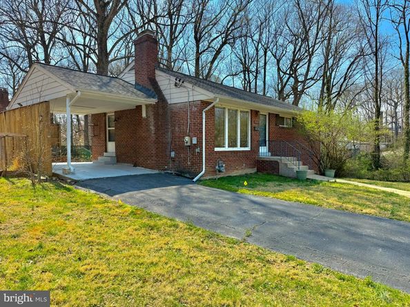 7401 Camp Alger Avenue, Falls Church VA 22042