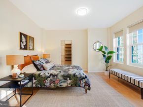 1124 10TH Street NW 4B, Washington DC 20001