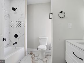 2443 S Franklin Street, Philadelphia PA 19148