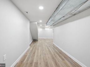 2443 S Franklin Street, Philadelphia PA 19148