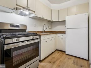 4600 S Four Mile Run Drive 629, Arlington VA 22204