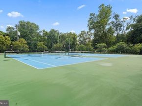 4600 S Four Mile Run Drive 629, Arlington VA 22204