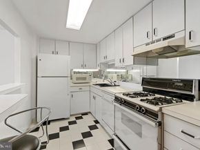 100 West Avenue 211S, Jenkintown PA 19046