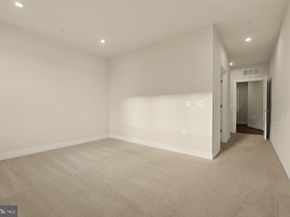 2320 Field Point Road 4304, Herndon VA 20171