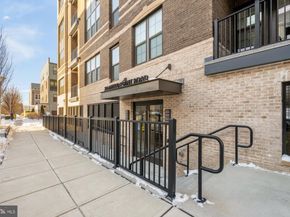 2320 Field Point Road 4304, Herndon VA 20171