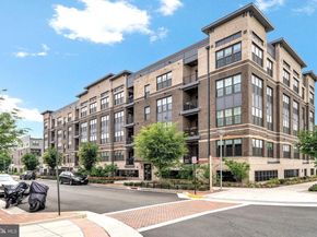 2320 Field Point Road 4304, Herndon VA 20171