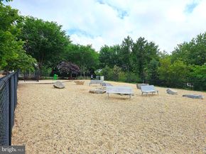 2320 Field Point Road 4304, Herndon VA 20171
