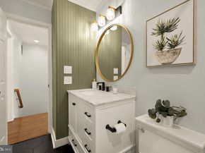8906 Royal Astor Way, Fairfax VA 22031