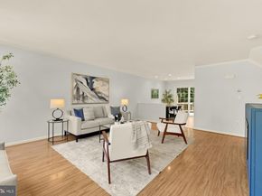 8906 Royal Astor Way, Fairfax VA 22031