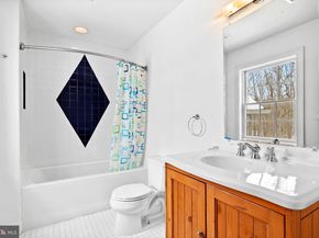 7044 Ely Road, New Hope PA 18938