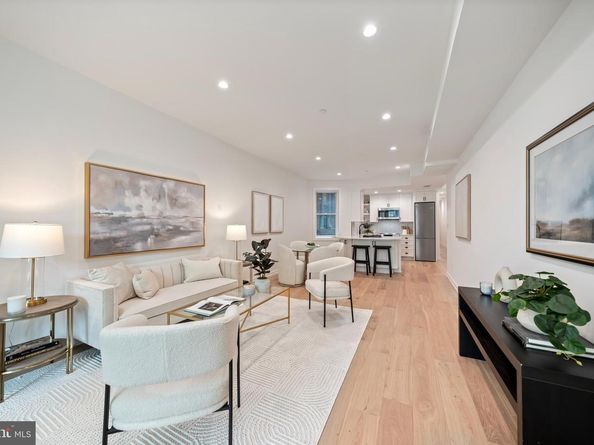 131 11TH Street NE 2, Washington DC 20002