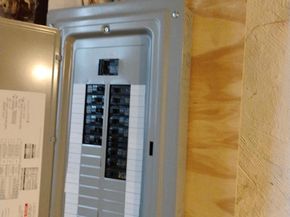 6056 N Beechwood Street, Philadelphia PA 19138