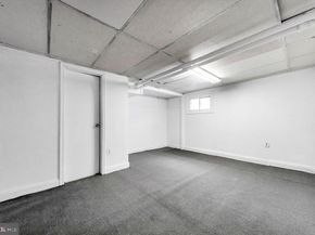 213 Heather Road, Upper Darby PA 19082