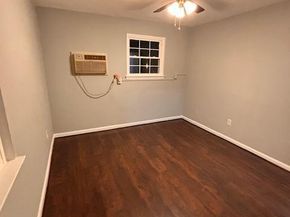 44 49TH Street SE 302, Washington DC 20019