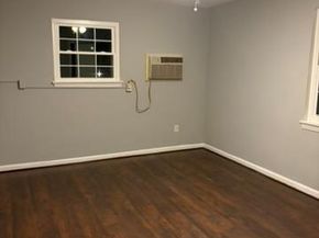 44 49TH Street SE 302, Washington DC 20019