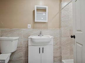 158 Roselyn Street, Philadelphia PA 19120