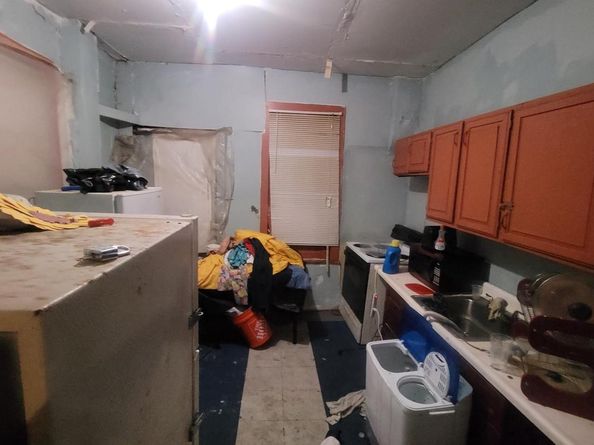 2722 N Gratz Street, Philadelphia PA 19132