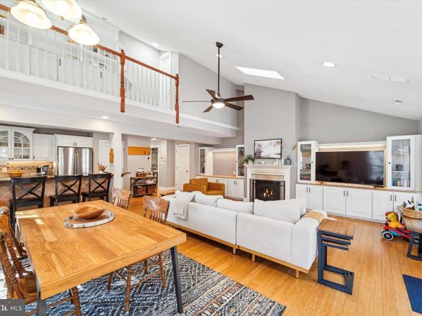 3913 Terrace Street A, Philadelphia PA 19128