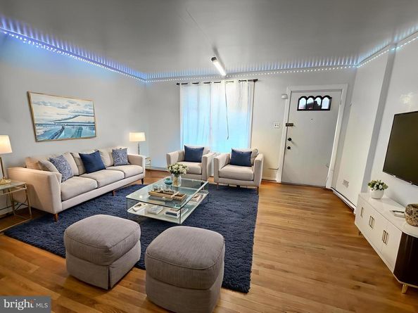 534 Mckinley Street, Philadelphia PA 19111