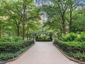 1932 Pine Street, Philadelphia PA 19103