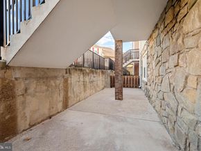 148 N Bedford Street C, Arlington VA 22201