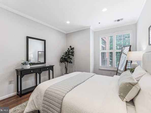 1855 Stratford Park Place 303, Reston VA 20190