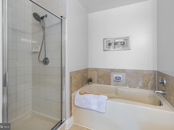 2020 12TH Street NW 109, Washington DC 20009