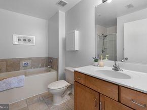 2020 12TH Street NW 109, Washington DC 20009