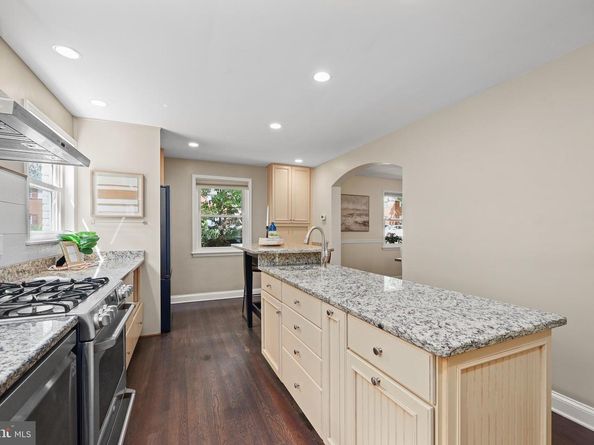117 S Aberdeen Street, Arlington VA 22204