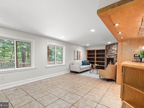 117 S Aberdeen Street, Arlington VA 22204