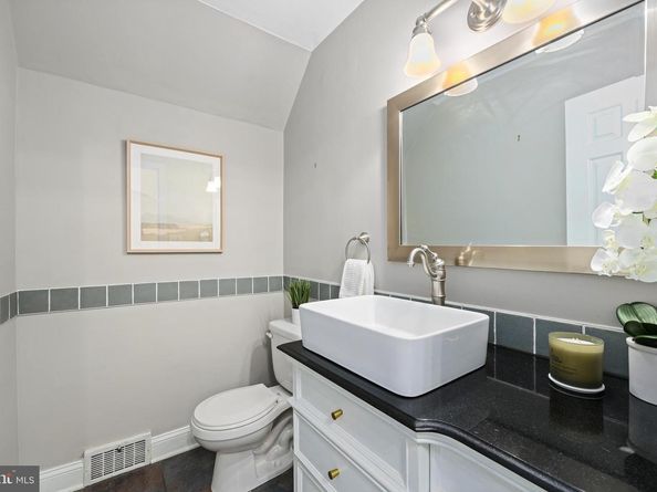 117 S Aberdeen Street, Arlington VA 22204