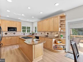 1372 Dominion Ridge Lane, Herndon VA 20170