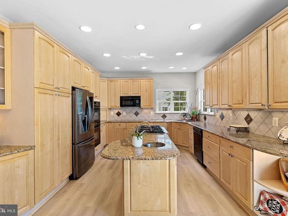 1372 Dominion Ridge Lane, Herndon VA 20170