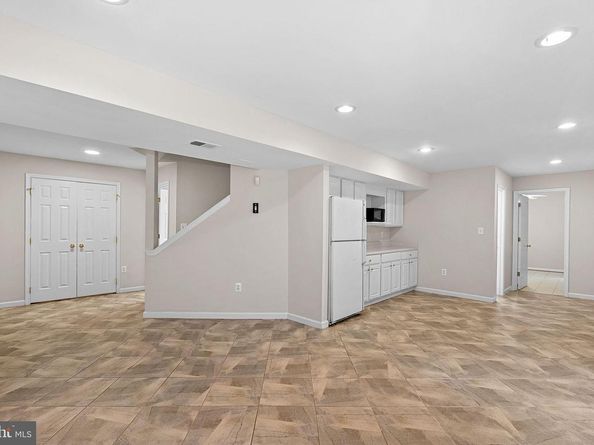 1372 Dominion Ridge Lane, Herndon VA 20170