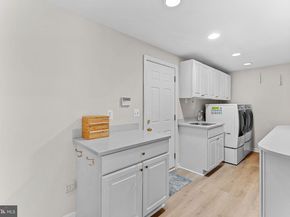 1372 Dominion Ridge Lane, Herndon VA 20170