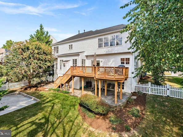 1372 Dominion Ridge Lane, Herndon VA 20170