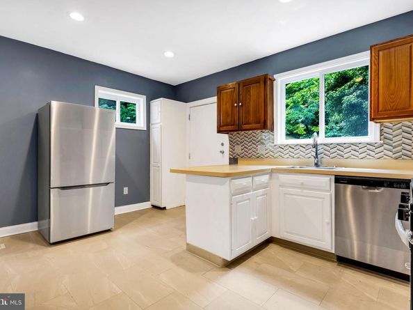 14 W Providence Road, Lansdowne PA 19050