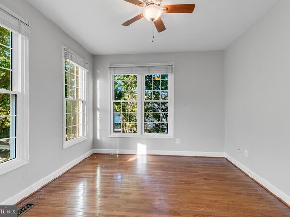 2523 Hunton Place, Alexandria VA 22311