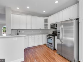 2523 Hunton Place, Alexandria VA 22311