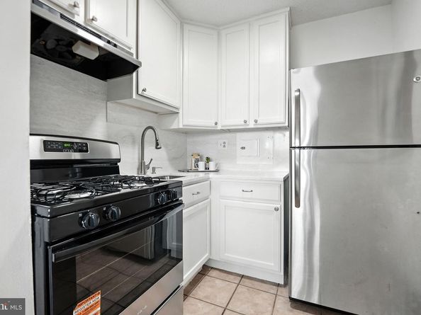 1225 Martha Custis Drive 1506, Alexandria VA 22302