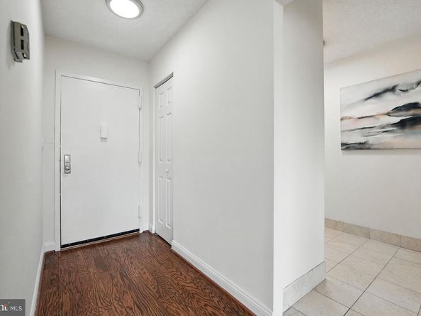 1225 Martha Custis Drive 1506, Alexandria VA 22302